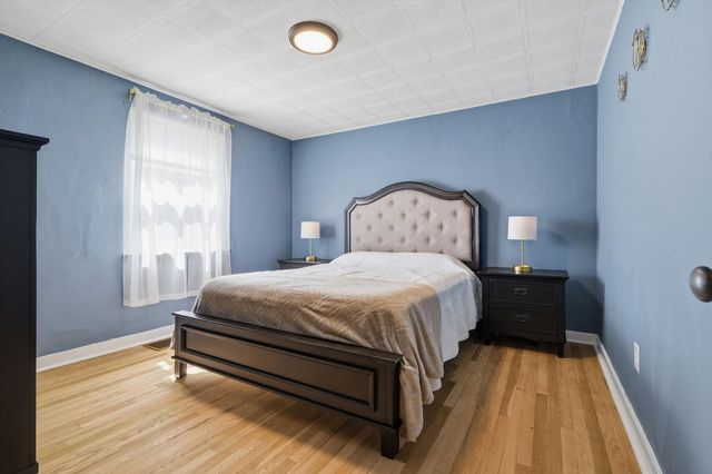 280 Barclay AVENUE, Forest Hills Boro, PA 15221