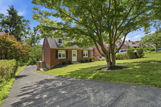 280 Barclay AVENUE, Forest Hills Boro, PA 15221