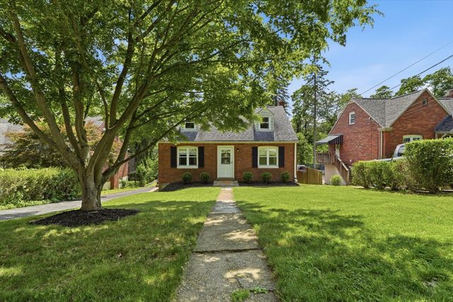 280 Barclay AVENUE, Forest Hills Boro, PA 15221