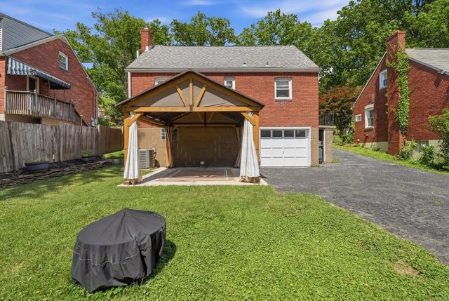 280 Barclay AVENUE, Forest Hills Boro, PA 15221