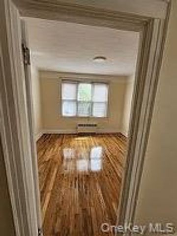 5034 41 street Sunnyside, Sunnyside, NY 11104