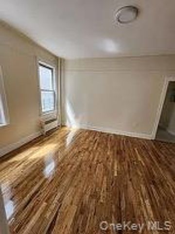 5034 41 street Sunnyside, Sunnyside, NY 11104