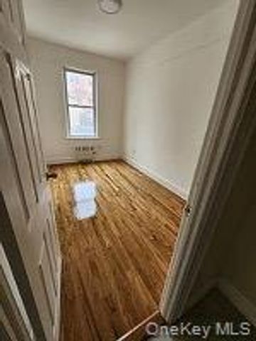 5034 41 street Sunnyside, Sunnyside, NY 11104