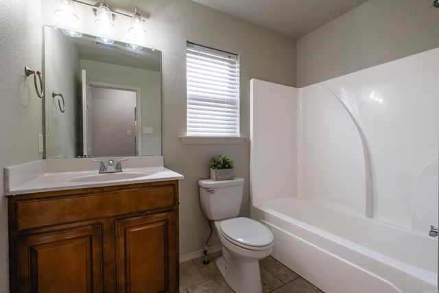 5708 Little Elm Ln Lane, Sherwood, AR 72117