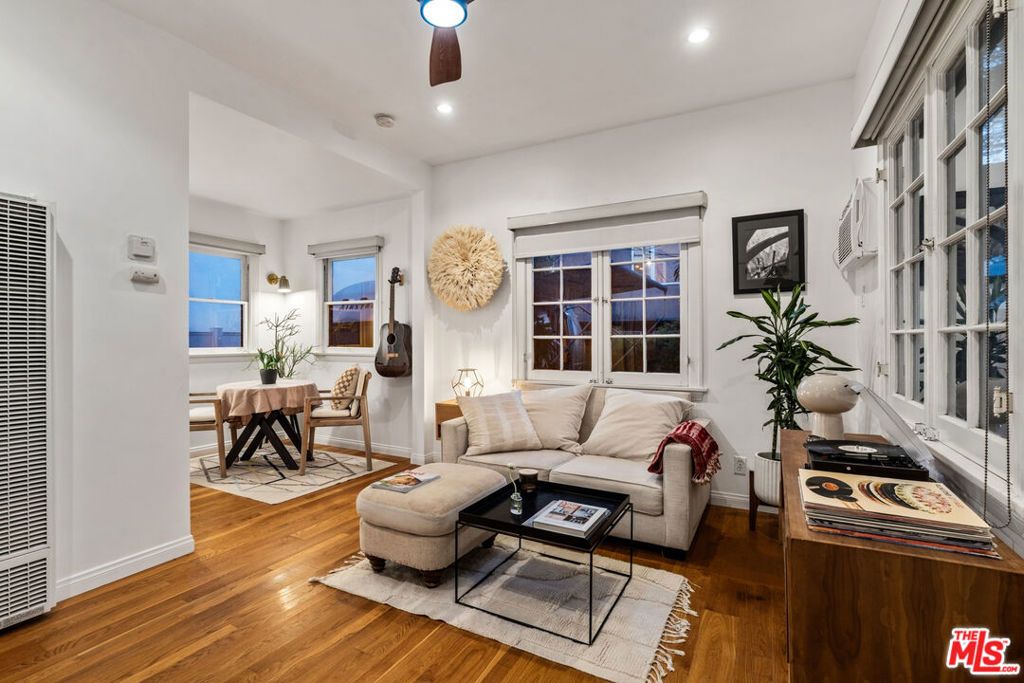 225 Carroll Canal, Los Angeles, CA 90291 — photo 3