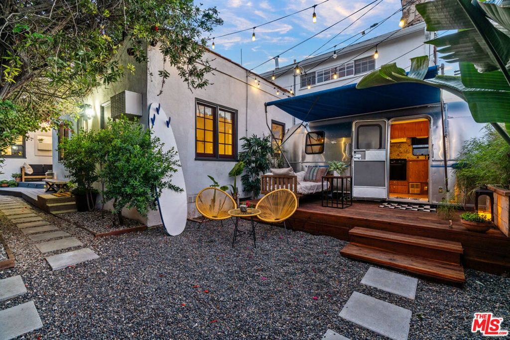 225 Carroll Canal, Los Angeles, CA 90291 — photo 4