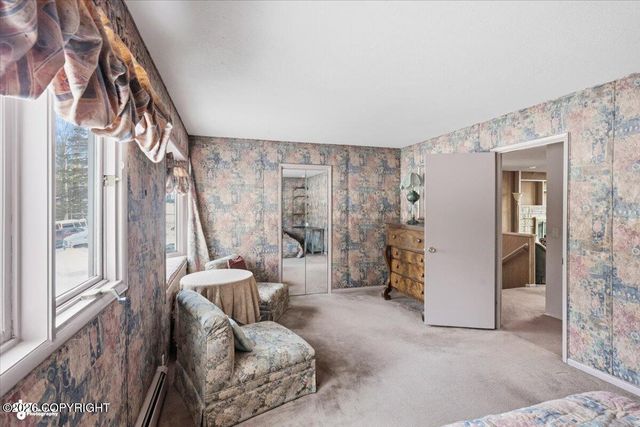 7714 Hennings Way, Anchorage, AK 99504