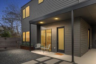 3204 Garden Villa LN 2, Austin, TX 78704