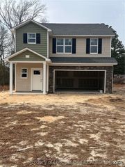 297 Nandina Drive, Raeford, NC 28376