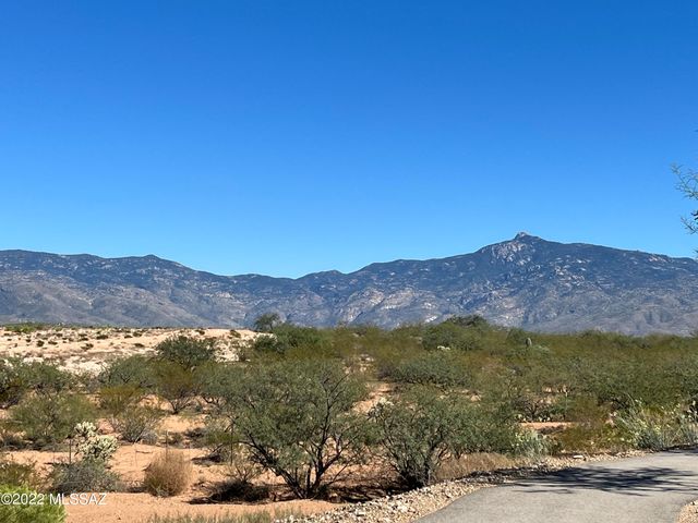 7846 S New Strike Way, Tucson, AZ 85747