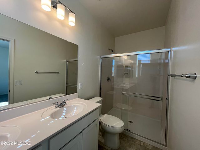7846 S New Strike Way, Tucson, AZ 85747