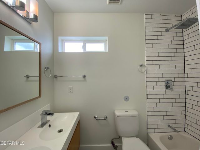 3604 KELTNER Avenue B, El Paso, TX 79904
