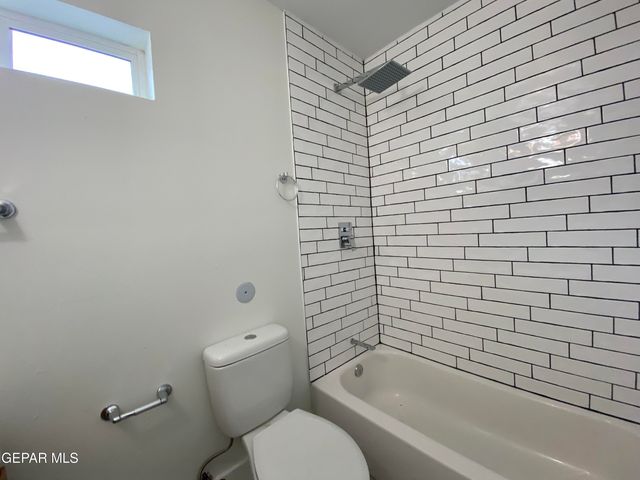 3604 KELTNER Avenue B, El Paso, TX 79904