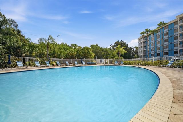 3315 58TH AVENUE S 103, St Petersburg, FL 33712