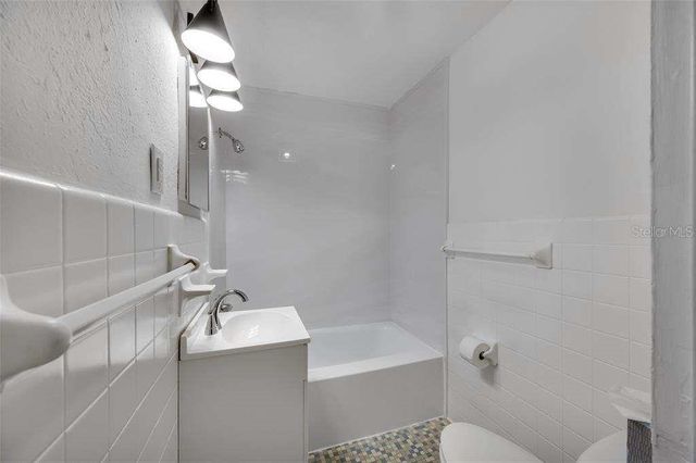 3315 58TH AVENUE S 103, St Petersburg, FL 33712
