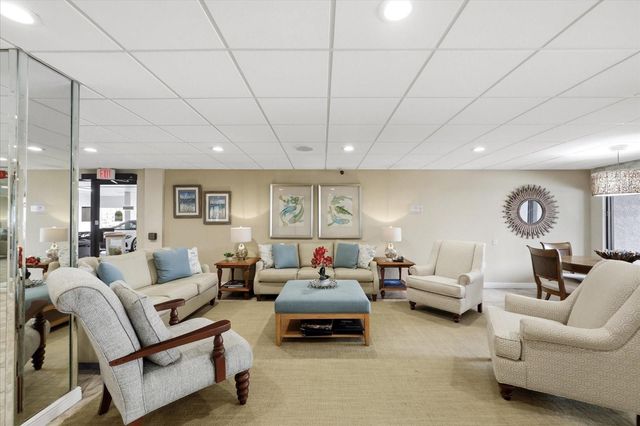 1651 SAND KEY ESTATES COURT 31, Clearwater, FL 33767