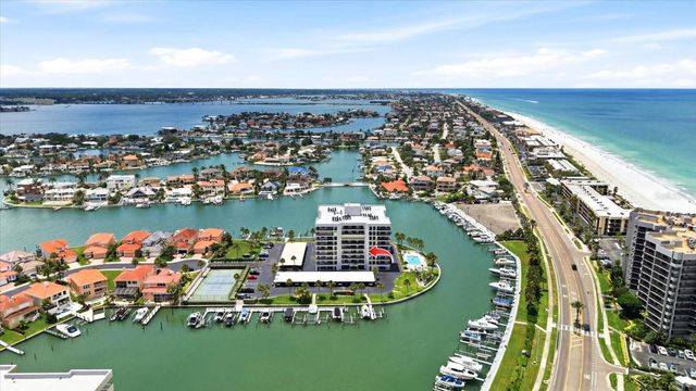 1651 SAND KEY ESTATES COURT 31, Clearwater, FL 33767