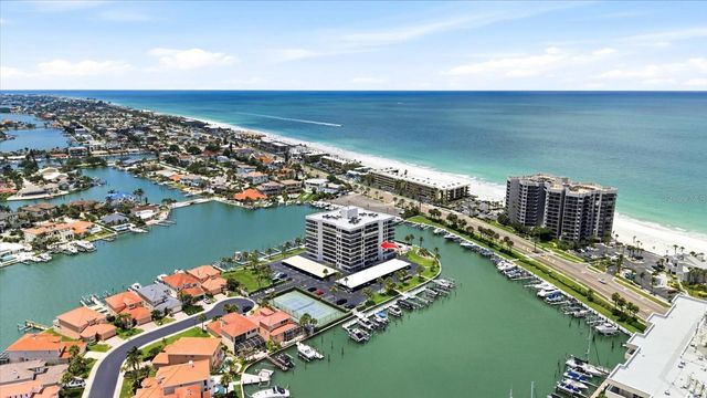 1651 SAND KEY ESTATES COURT 31, Clearwater, FL 33767