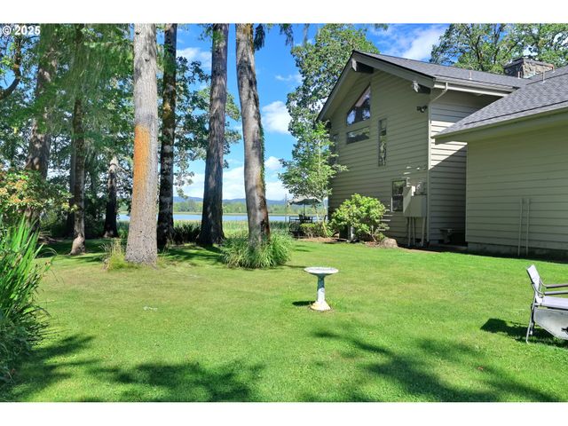 88800 WINTER Ln, Veneta, OR 97487