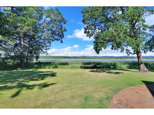 88800 WINTER Ln, Veneta, OR 97487