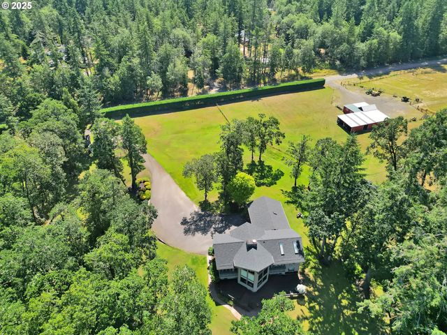 88800 WINTER Ln, Veneta, OR 97487