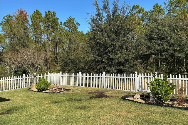 25 Rivertown Road, Palm Coast, FL 32137