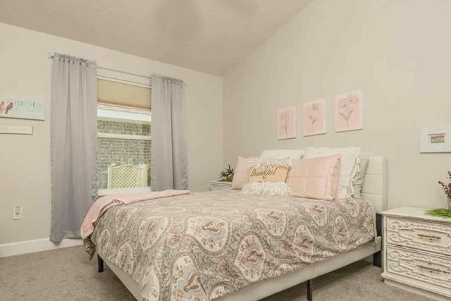 25 Rivertown Road, Palm Coast, FL 32137