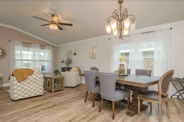 25 Rivertown Road, Palm Coast, FL 32137