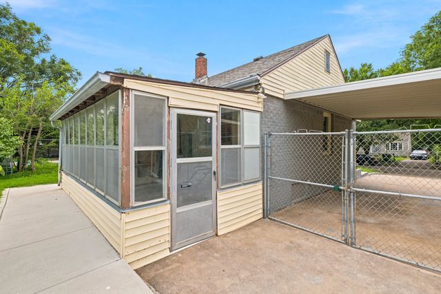 1838 N Green, Wichita, KS 67214