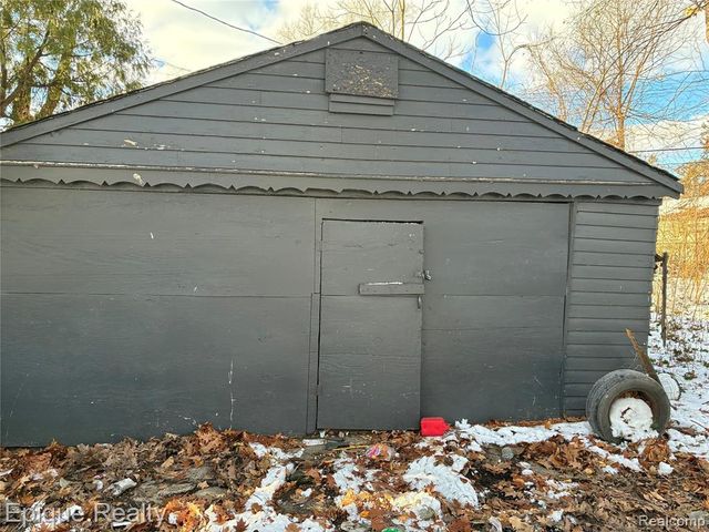 12057 Forrer Street, Detroit, MI 48227