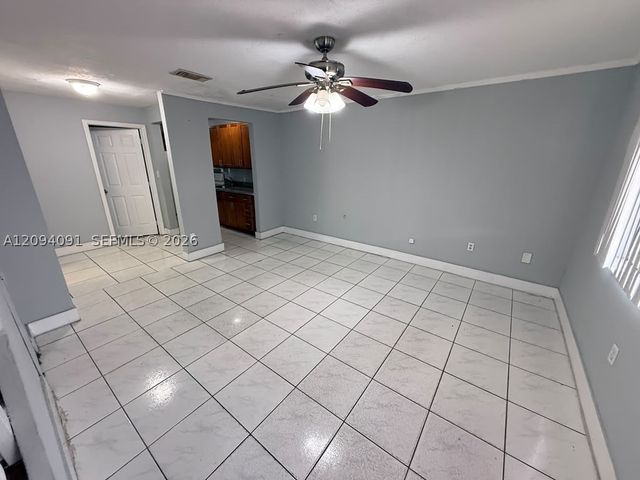 633 W 68th St 633, Hialeah, FL 33014