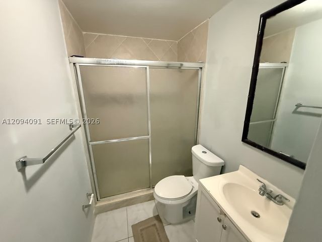 633 W 68th St 633, Hialeah, FL 33014