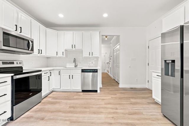 4205 Winding Oak Way, Apex, NC 27539