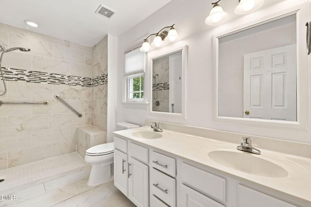 4205 Winding Oak Way, Apex, NC 27539