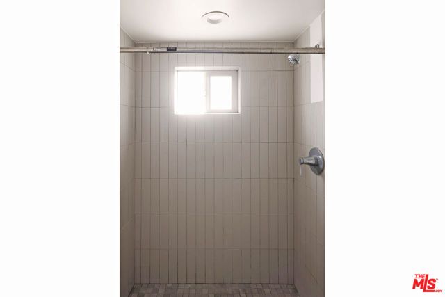 5456 Barton Avenue, Los Angeles, CA 90038