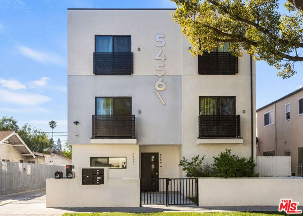 5456 Barton Avenue, Los Angeles, CA 90038