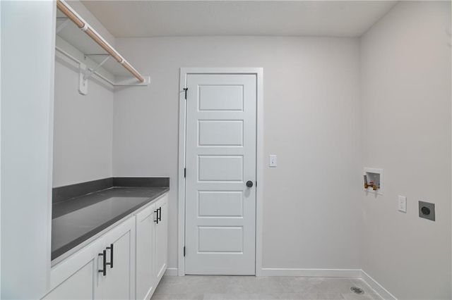 6122 Lewis Drive, Shawnee, KS 66226