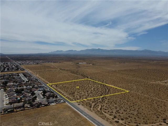 4 Aster, Adelanto, CA 92301