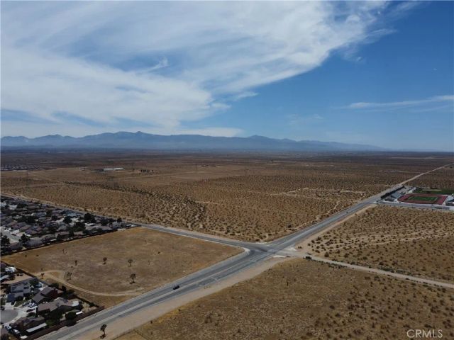 4 Aster, Adelanto, CA 92301