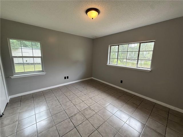 1850 Belle Cour Drive S, Mobile, AL 36605