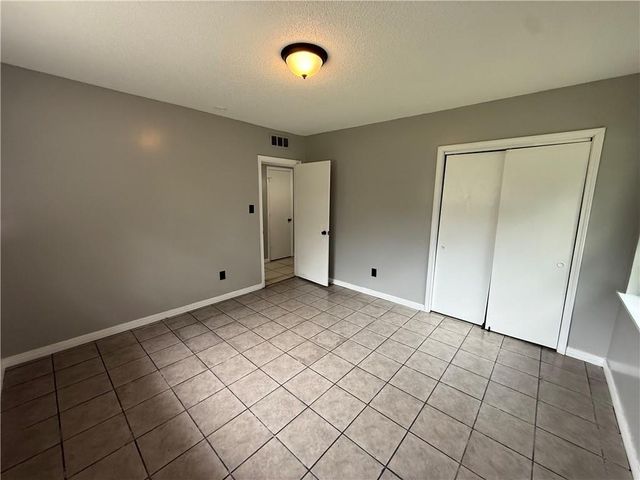 1850 Belle Cour Drive S, Mobile, AL 36605