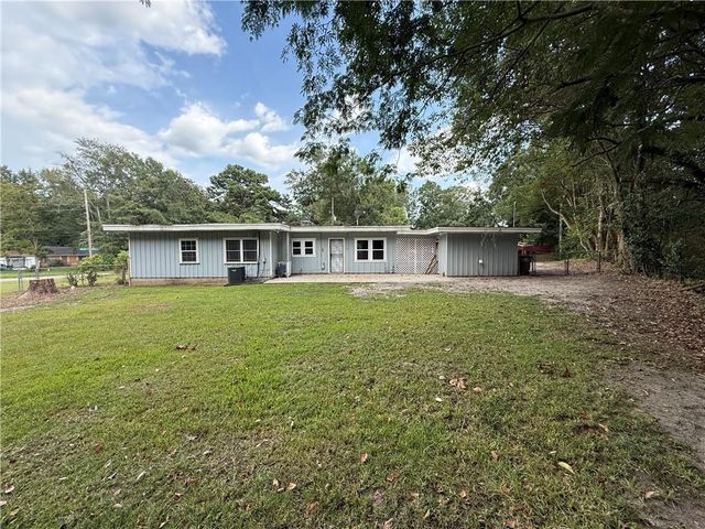 1850 Belle Cour Drive S, Mobile, AL 36605