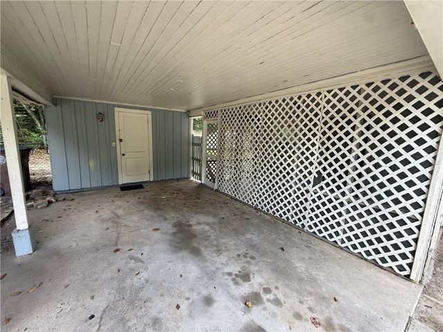 1850 Belle Cour Drive S, Mobile, AL 36605