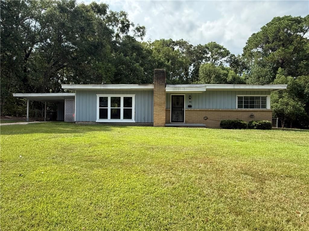 1850 Belle Cour Drive S, Mobile, AL 36605