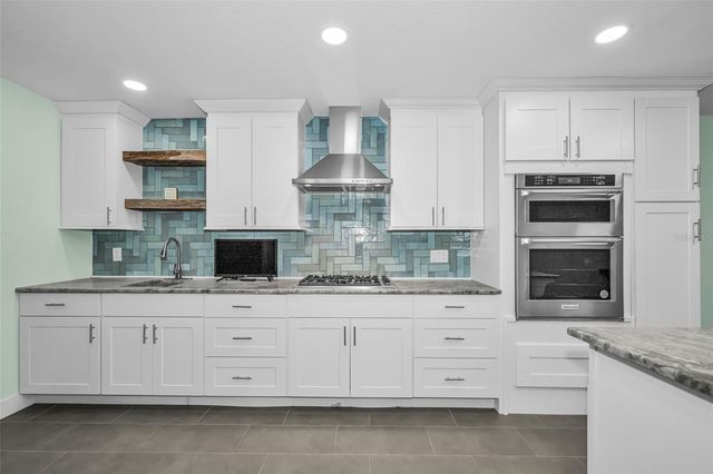 3931 HEADSAIL DRIVE, New Port Richey, FL 34652