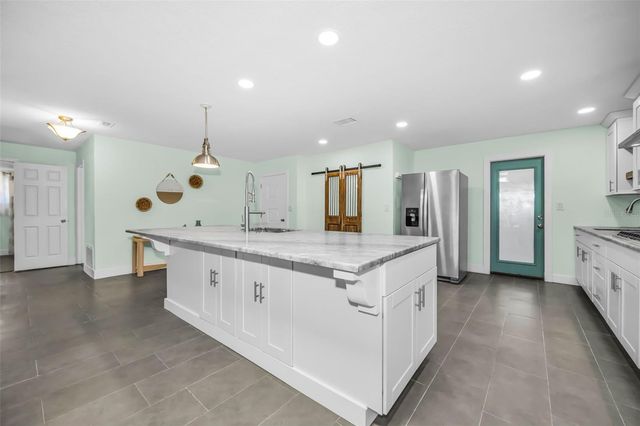 3931 HEADSAIL DRIVE, New Port Richey, FL 34652