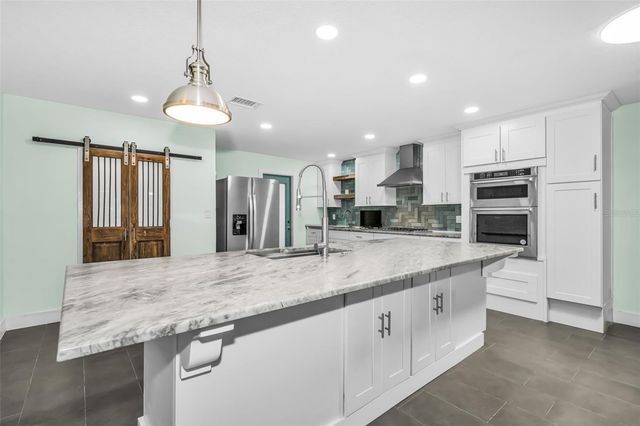 3931 HEADSAIL DRIVE, New Port Richey, FL 34652