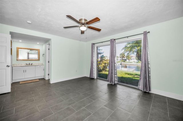 3931 HEADSAIL DRIVE, New Port Richey, FL 34652