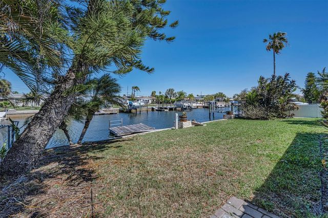 3931 HEADSAIL DRIVE, New Port Richey, FL 34652