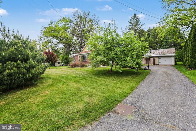 1020 OBERLIN RD, Middletown, PA 17057